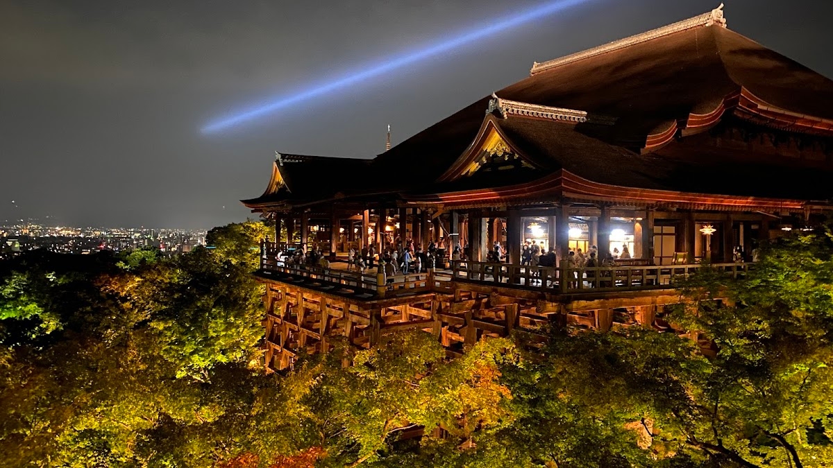 Kiyomizu-dera Temple