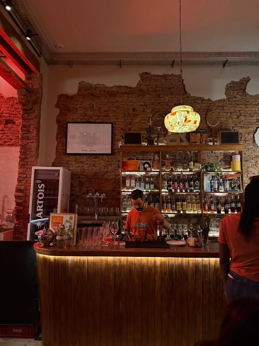 Hazaña Bar de Barrio