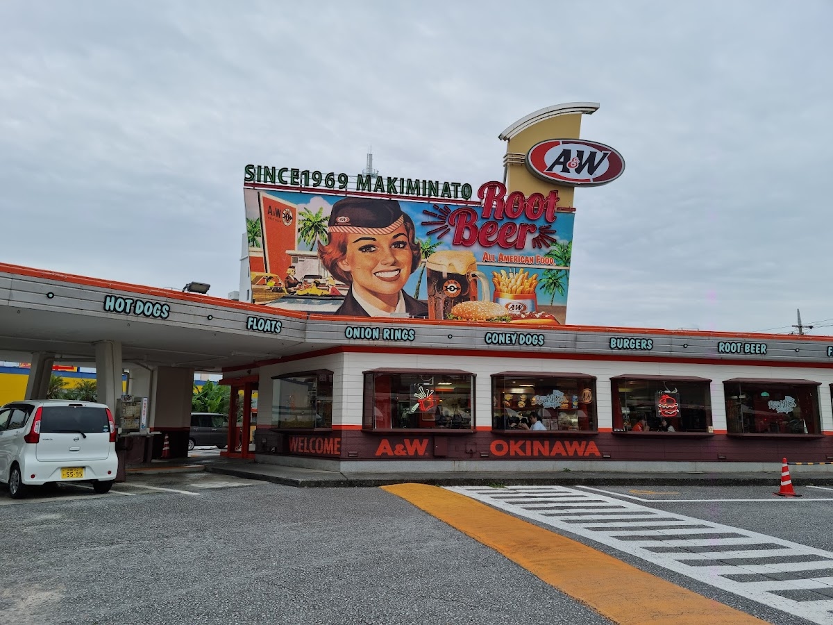 Ａ&Ｗ 牧港店