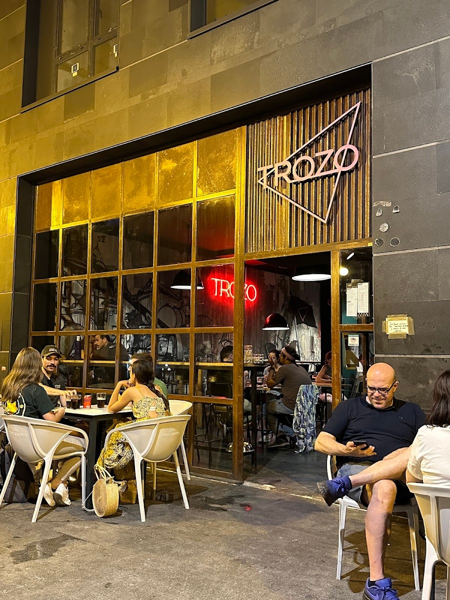 Pizzeria Trozo