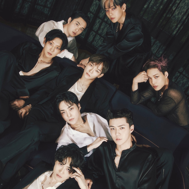 EXO - Artist
