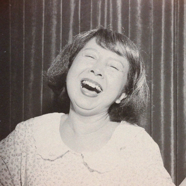 Rayuan Perempuan Gila - Track · Nadin Amizah