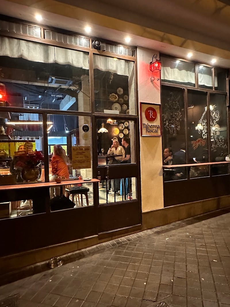 Taberna Riscal - Especialidad en Coqueta de Jamón
