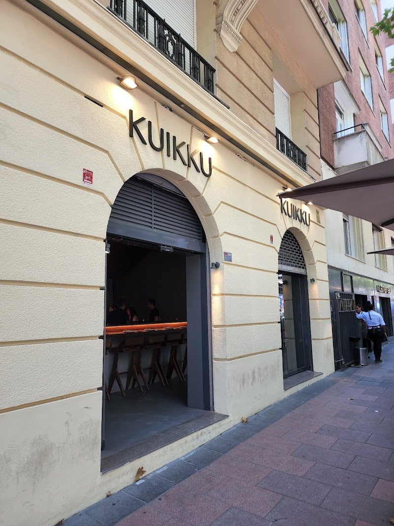 Kuikku Handroll Bar