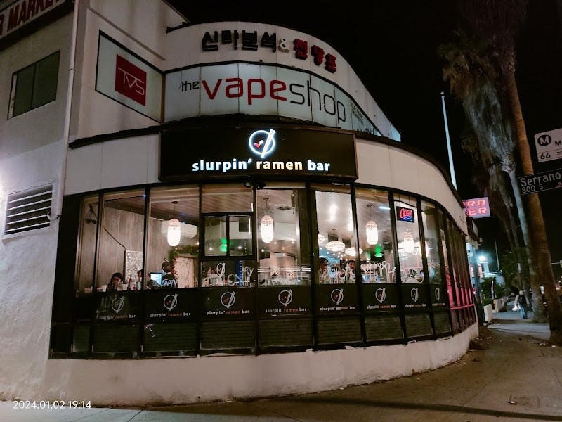 Slurpin Ramen Bar - 8th St - los angeles • ramen restaurant