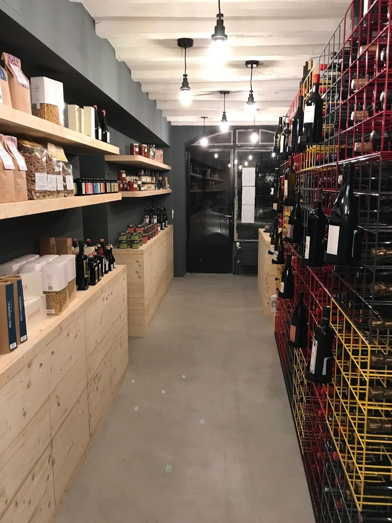 YEAST Restaurant & Épicerie