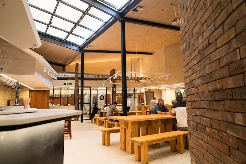 EN BRUTO I Café de Especialidad & Brunch