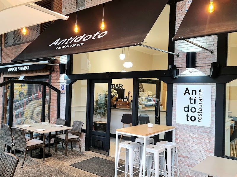Antídoto Restaurante - Aprox. 45 minutos de Santander
