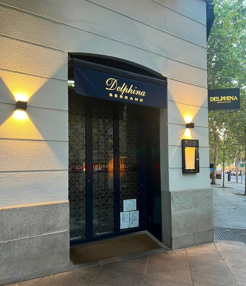 Delphina Café - Restaurante Calle Serrano