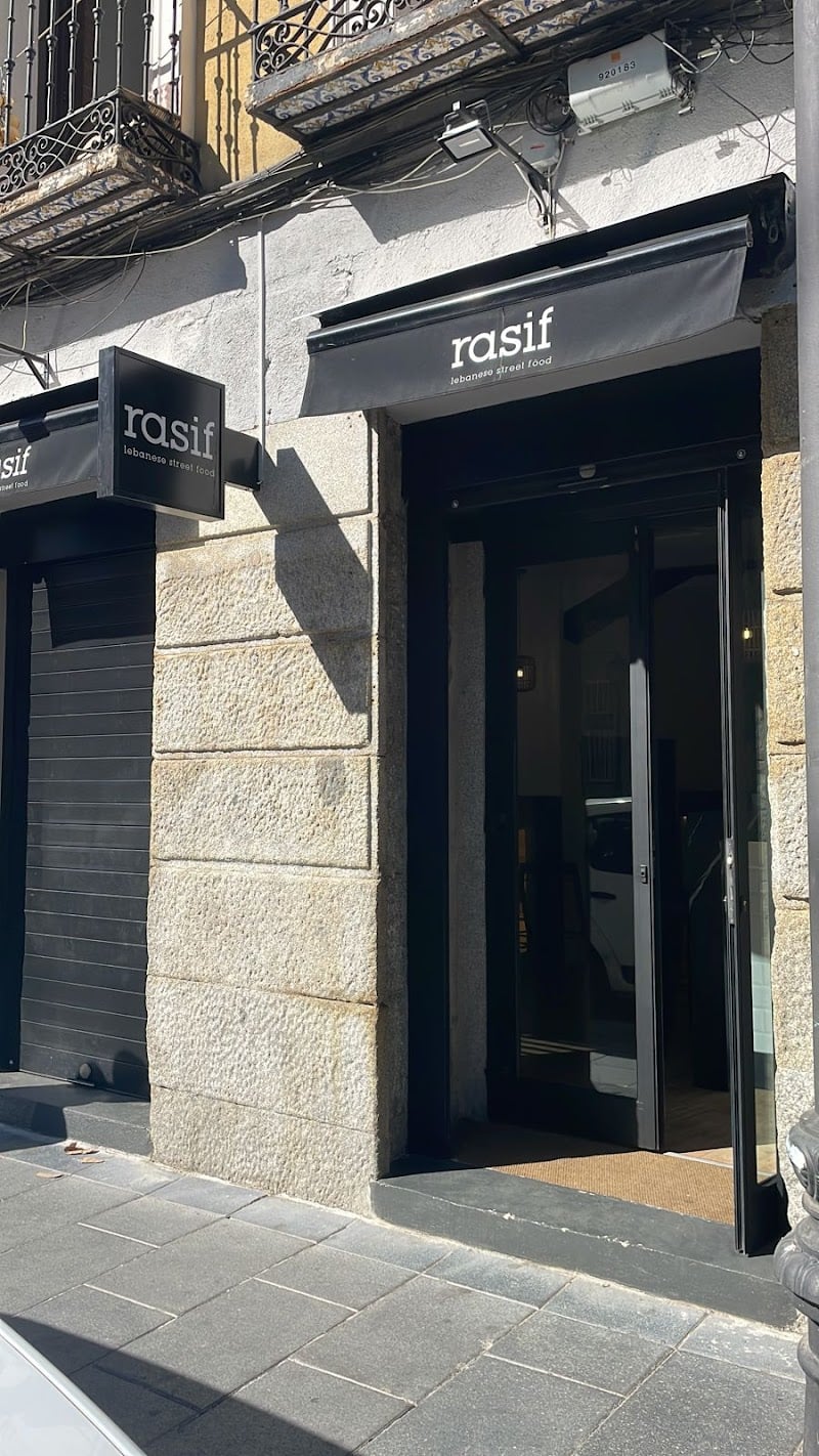 Rasif | Restaurante libanes Madrid - Fuo con Irene y Miguel. Su fuerte son los shawarma, muy rico y baratillo