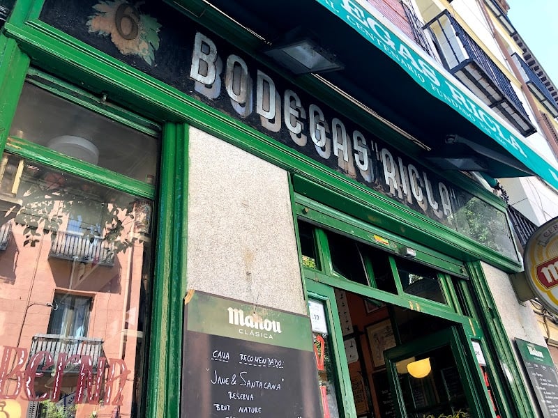 Taberna Bodegas Ricla - Especialidad en Conservas y Encurtidos