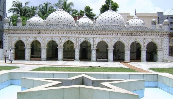 Tara Masjid