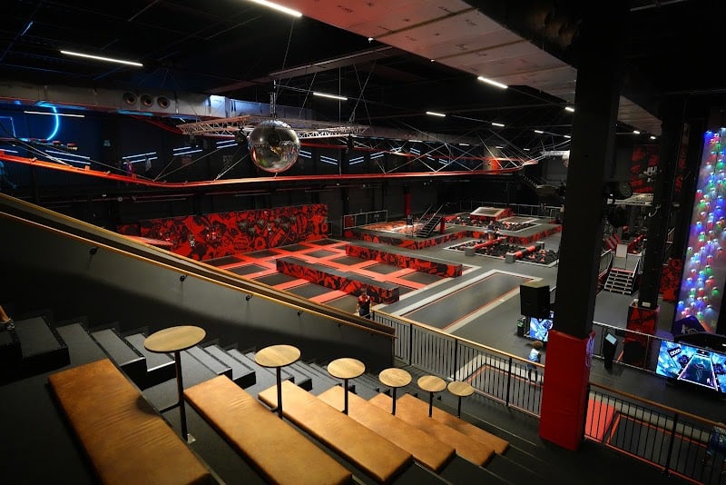 JumpYard Valencia - Camas elasticas Valencia