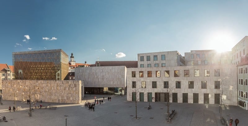 Ohel Jakob Synagogue - Wandel Hoefer Lorch architecture