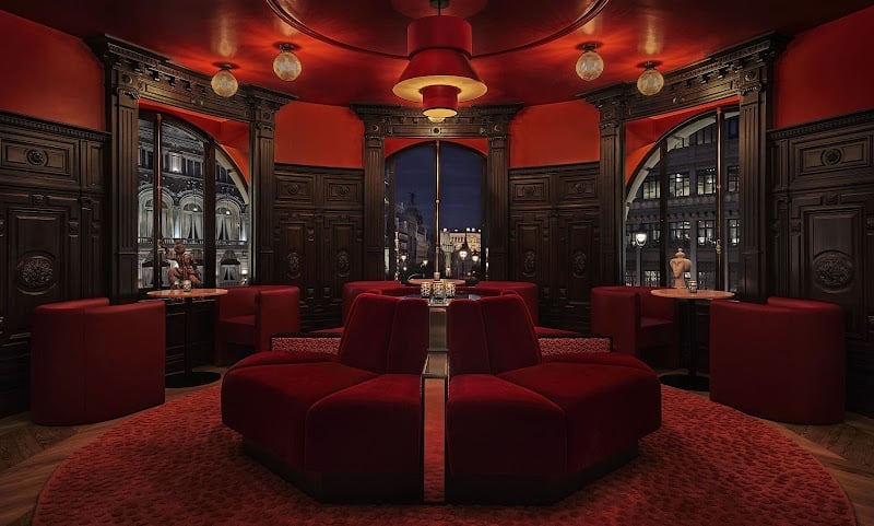 Isa Restaurant & Cocktail Bar