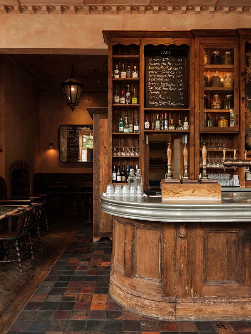 The Hero - Maida Vale - Good food in traditional rustic pub setting