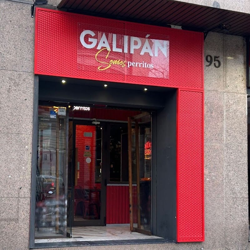 Galipan Cuatro Caminos - Perritos y cervezas