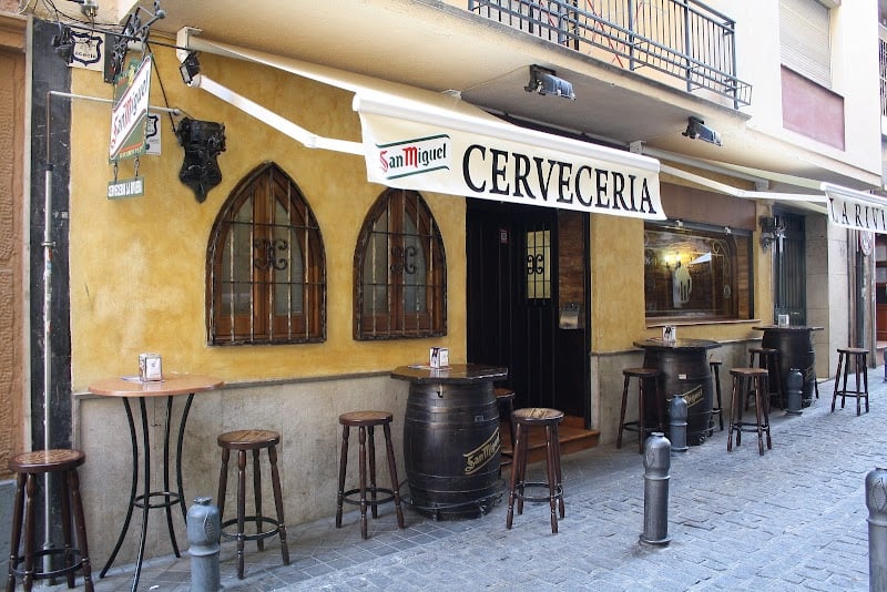 Bar La Riviera - De todo tipo de cómida