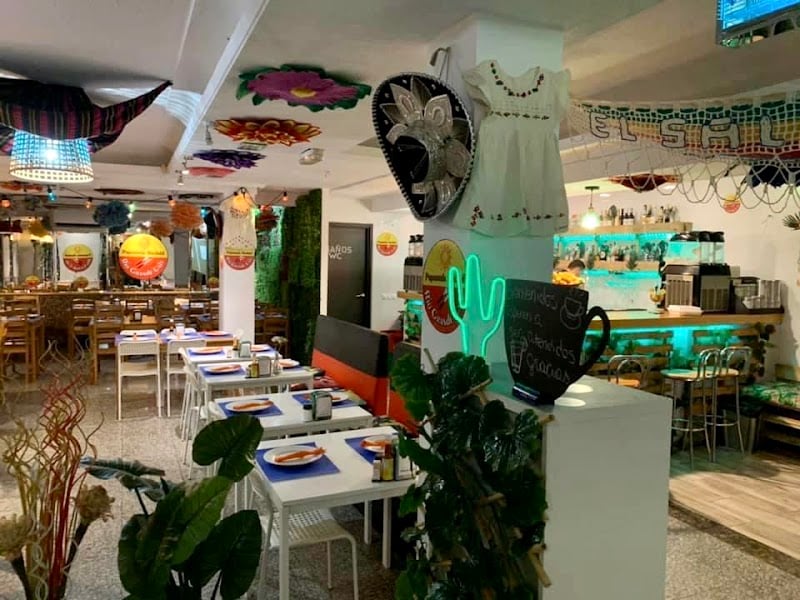 Pupusería Madrid Atocha - Comida salvadoreña
