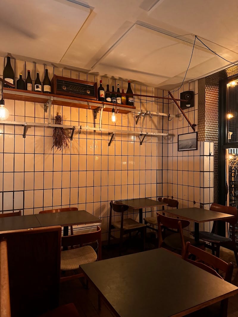 Nr.30 Spisested & Vinbar