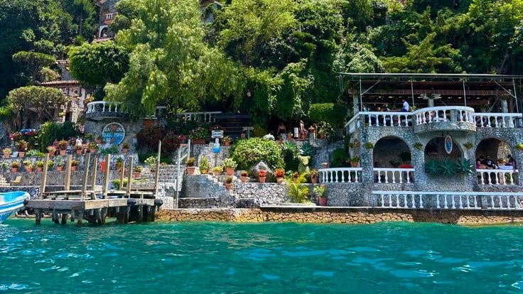 Casa Del Mundo Lago Atitlan, Guatemala