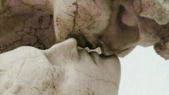 people making objectively terrible decisions because they're in love