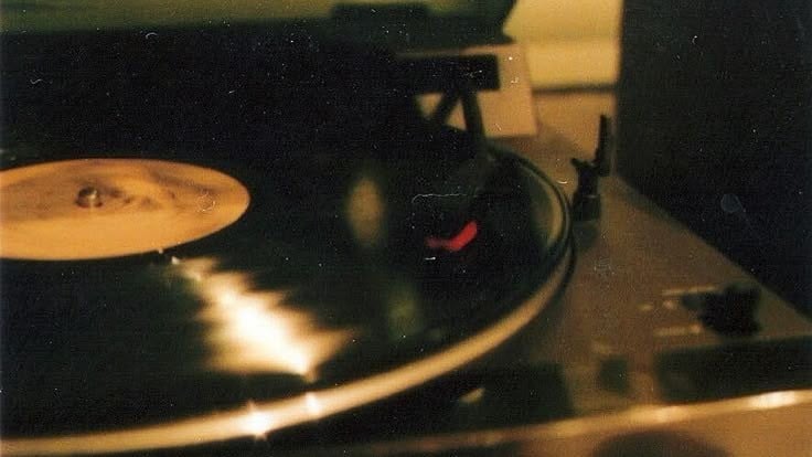 ines' cd and vinyl collection