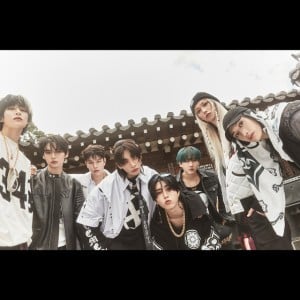 Stray Kids - Artist