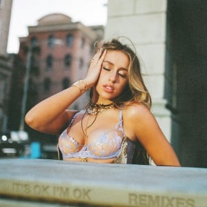 It's ok I'm ok - Song