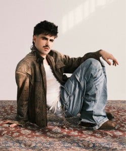 Martín Urrutia - Artist