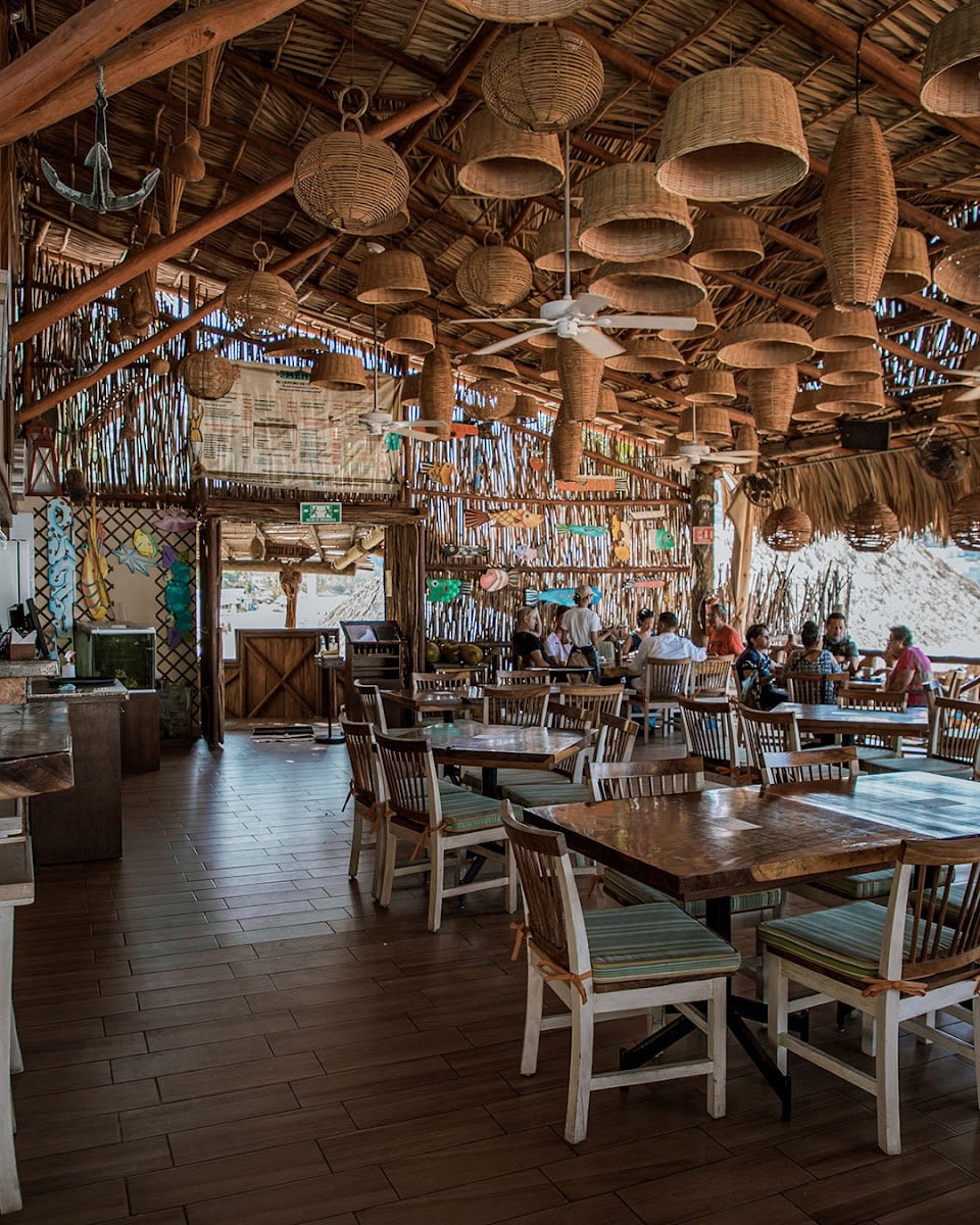 LUPE DE ARENA RESTAURANTE Y CLUB DE PLAYA