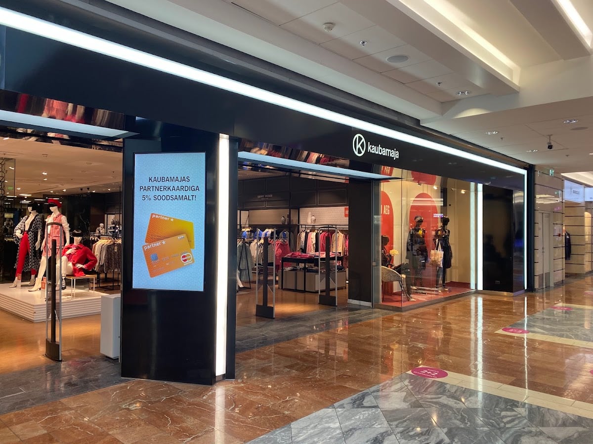 Viru Keskus - bershka, pull&bear, stradivarius