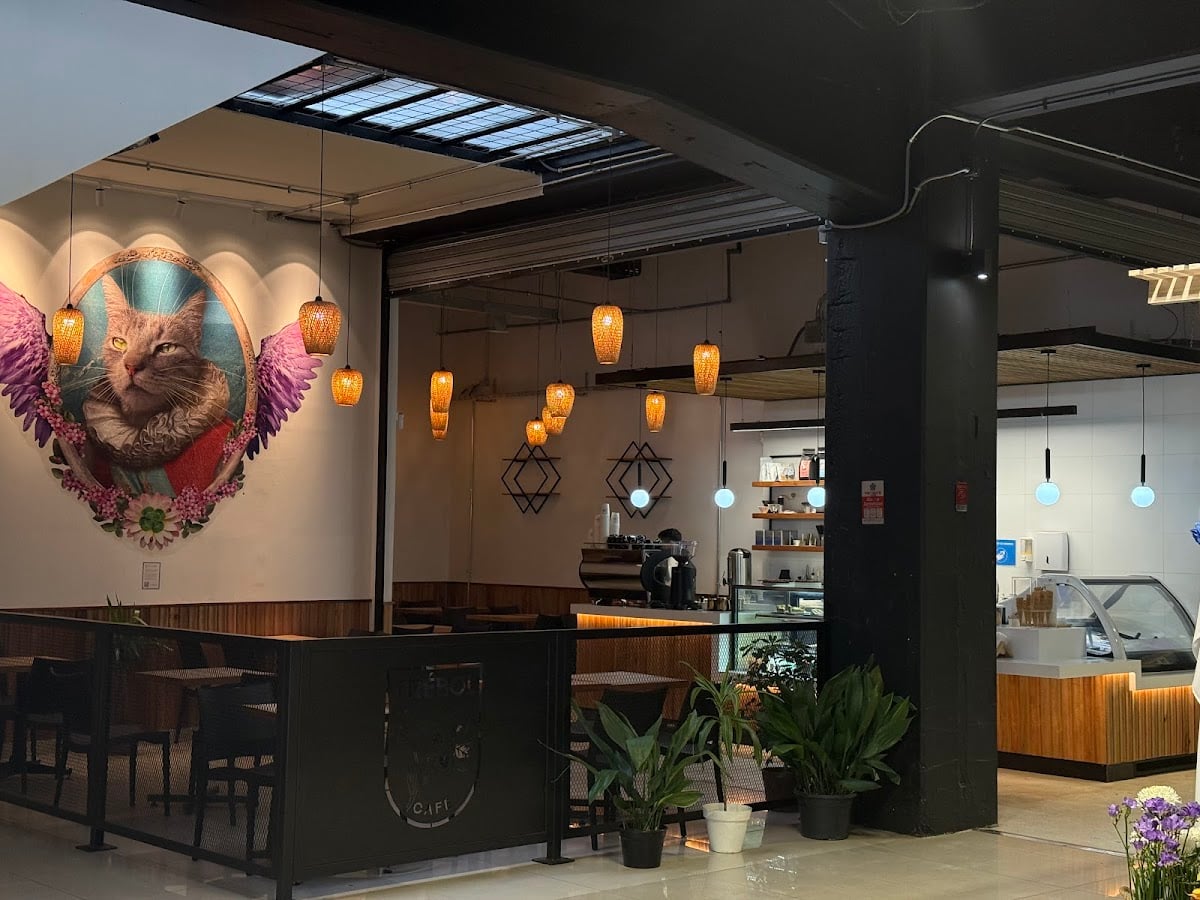 TRÉBOL Café