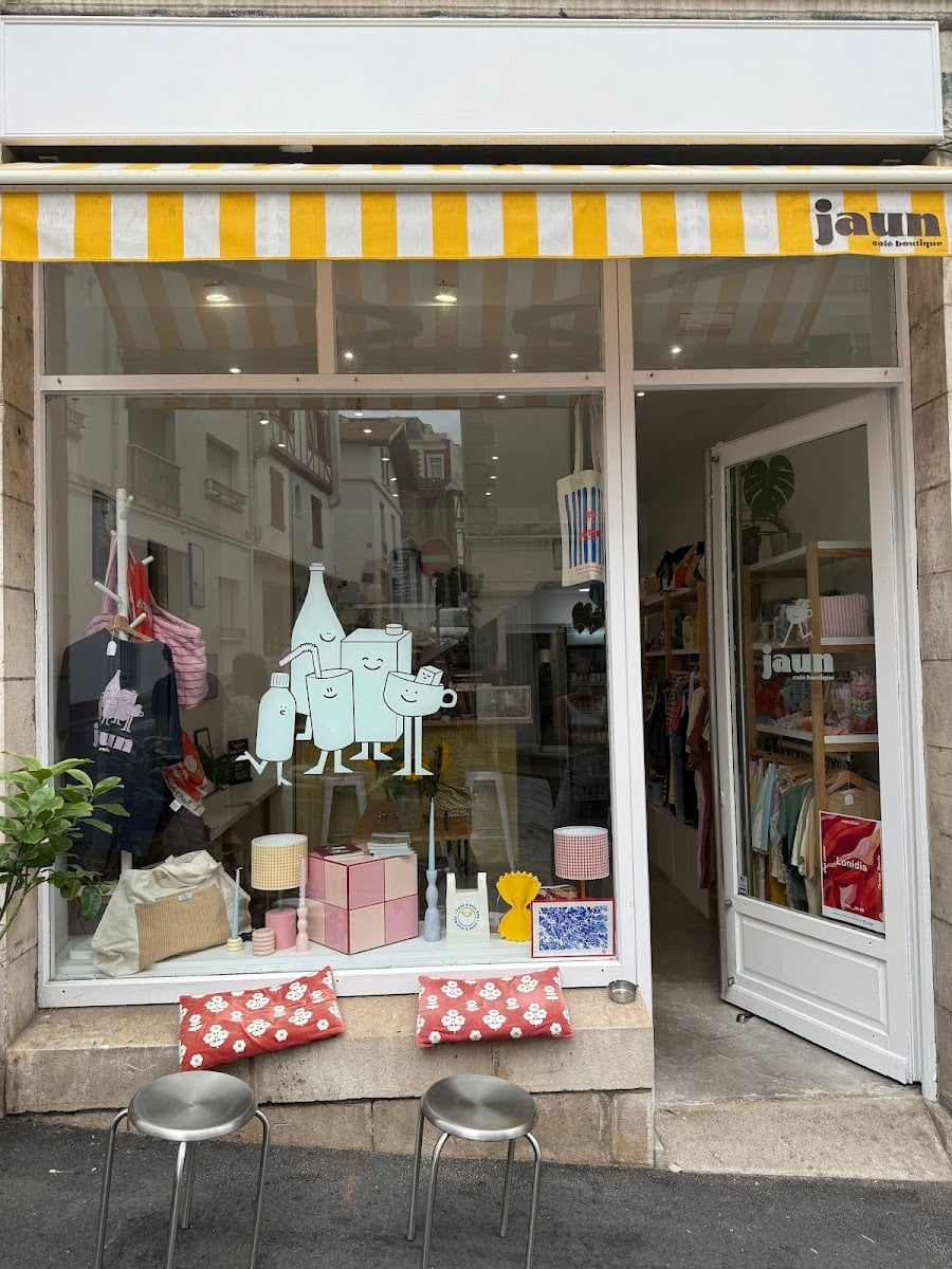 Jaun café boutique