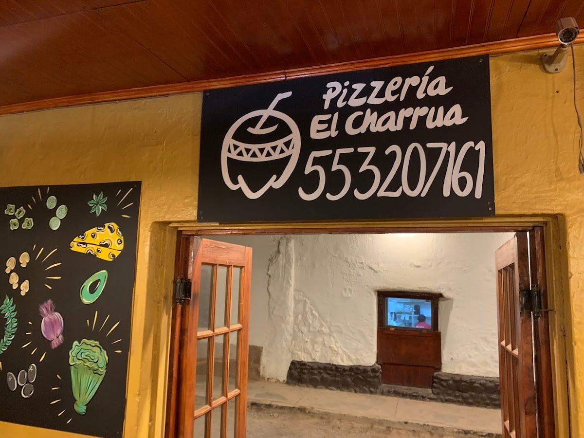 Pizzaria El Charrúa