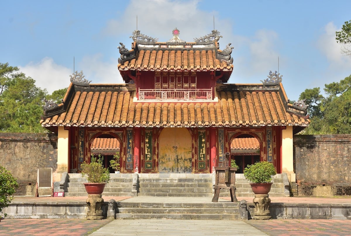 Mausolée de l'empereur Minh Mạng