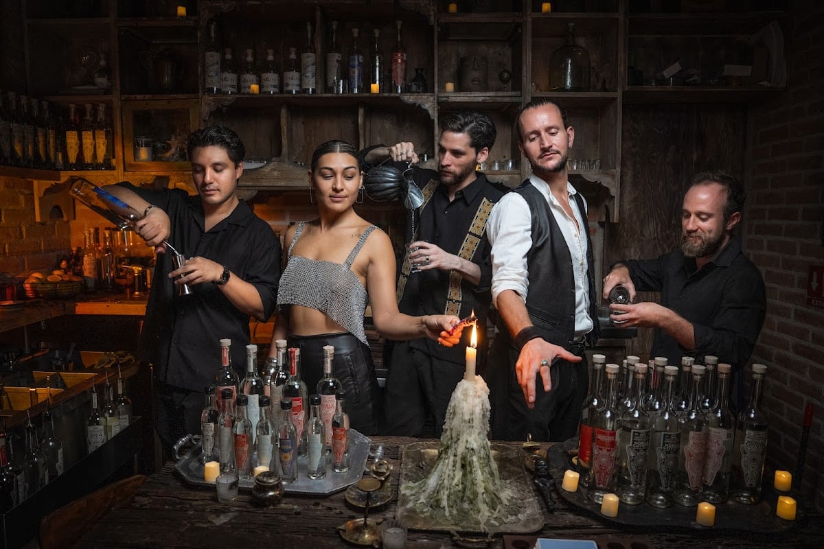 Tierra Seca - MEZCALERIA