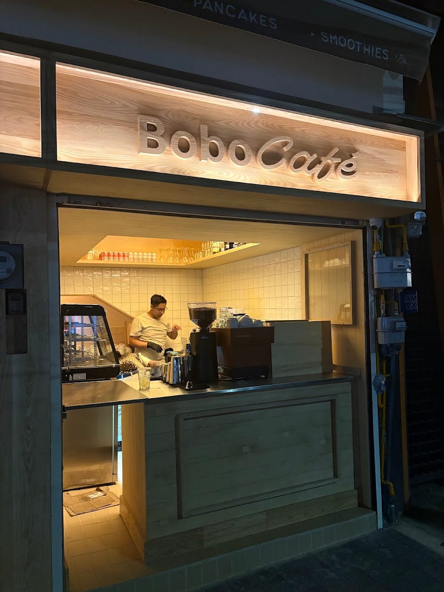 Bobo Burgers & Café (Nápoles)