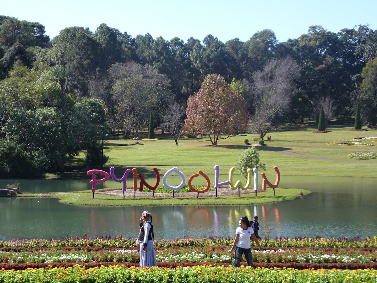 National Kandawgyi Gardens
