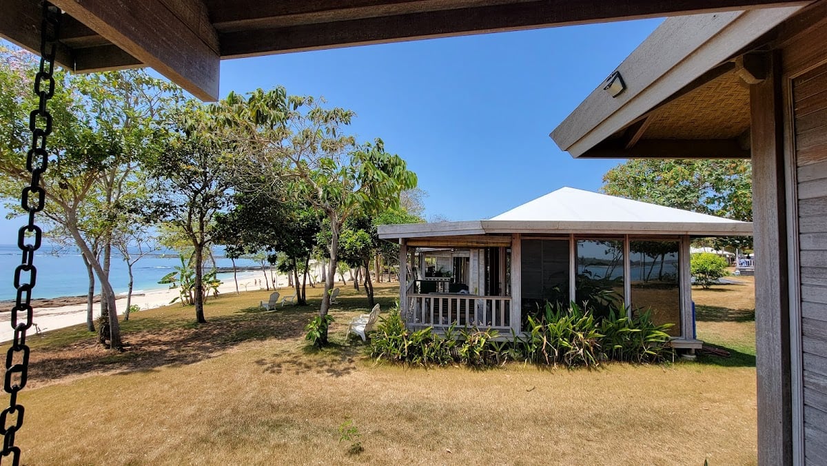 Sonny Island Resort