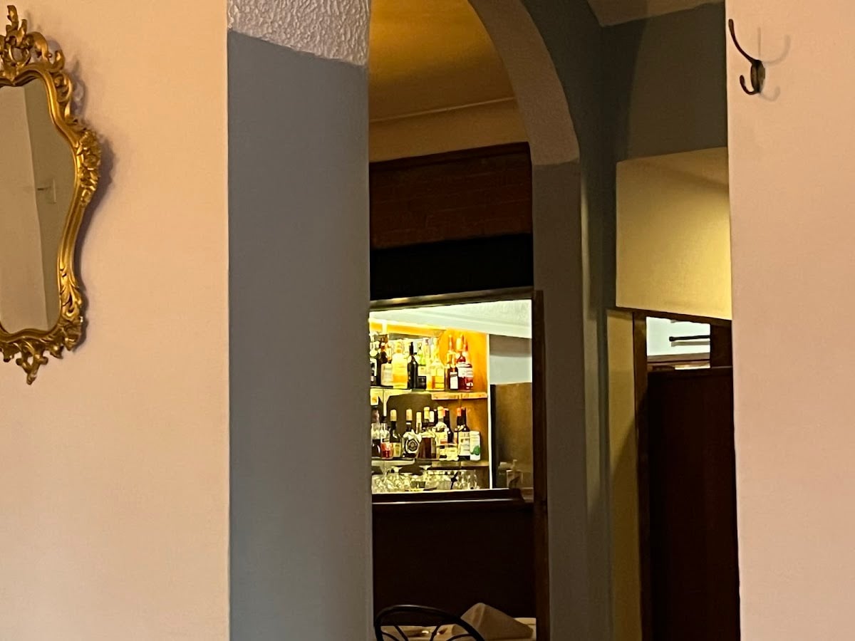 Giuseppe's Italian Cuisine & Pizza - 37 min bus ride