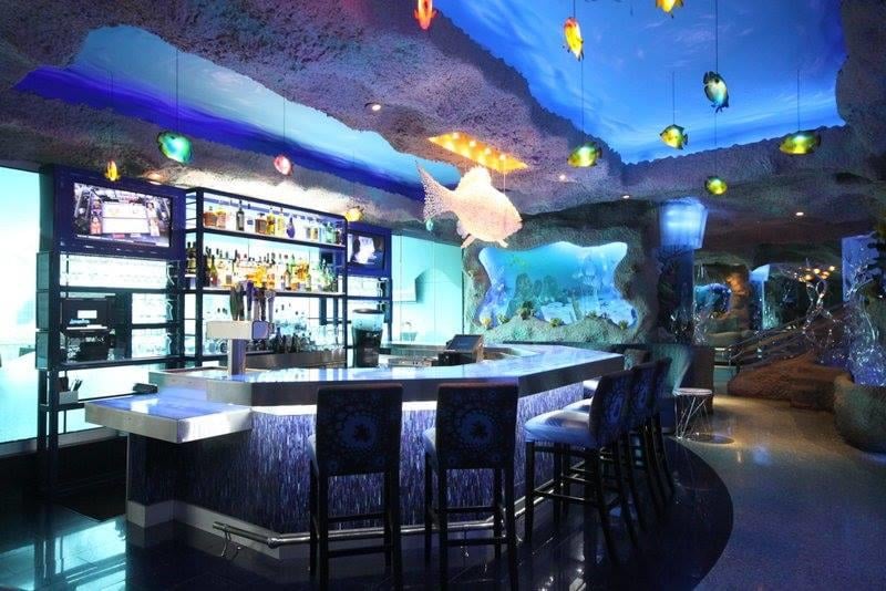 ⋆.˚ aquarium restaurant ⋆.˚୨୧