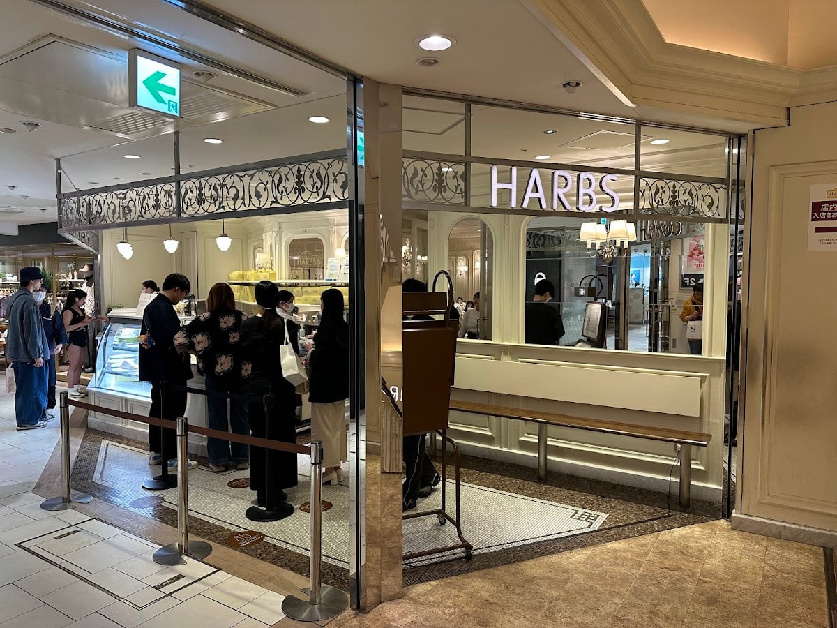 HARBS ハーブス ルミネ横浜店