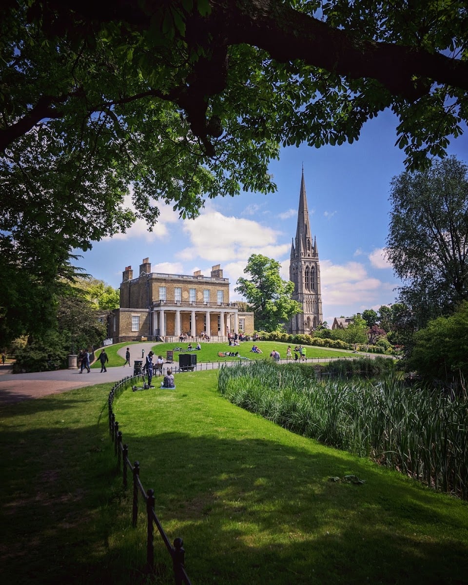 Clissold Park