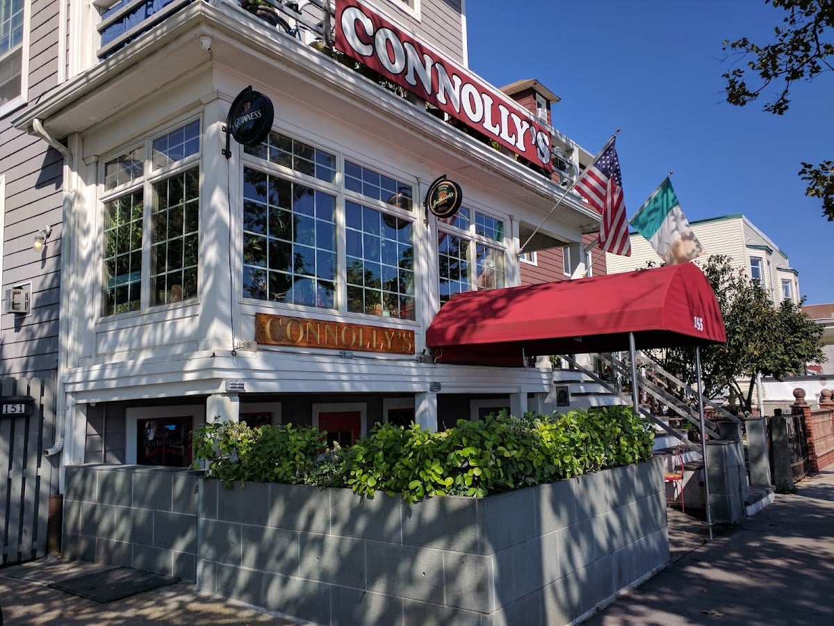Connolly's Bar - Beach Bar