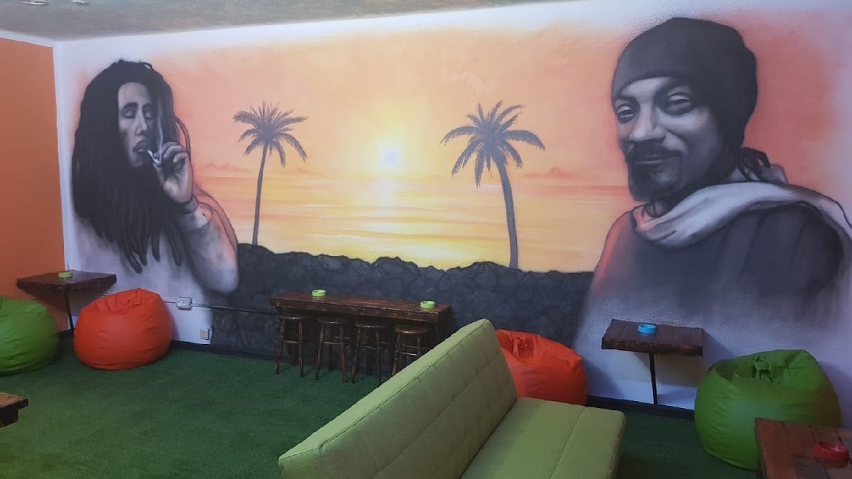 Vive y Se Feliz Weed Club Tenerife