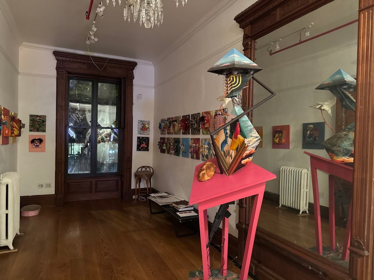 Ilon Art Gallery
