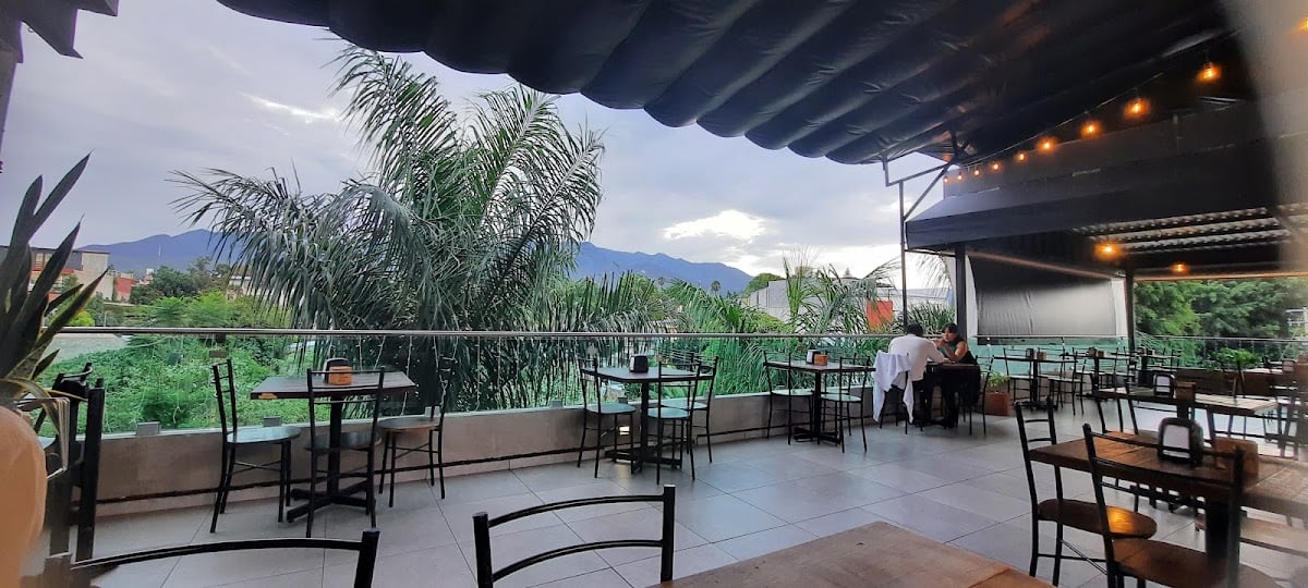 Gaya Rooftop
