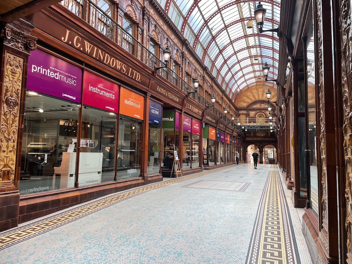 Central Arcade - Sight