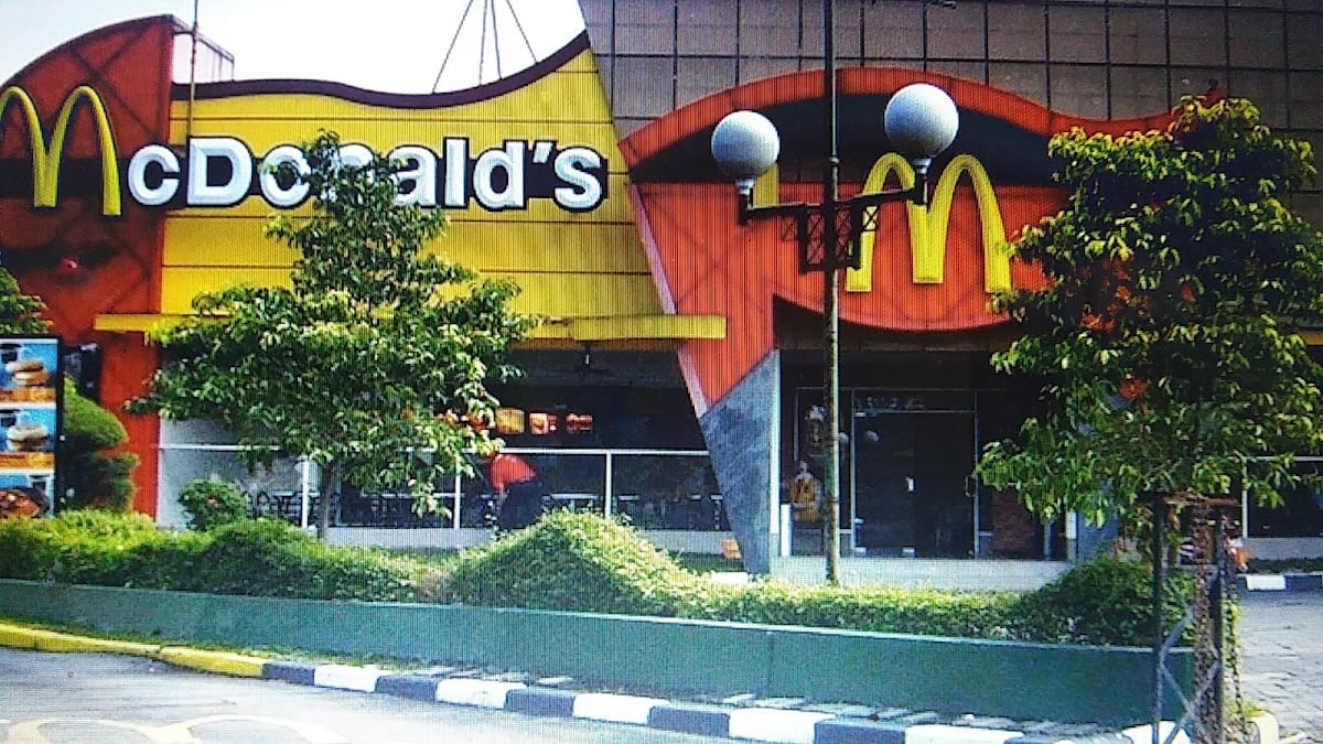 McDonald's - Rungkut Madya